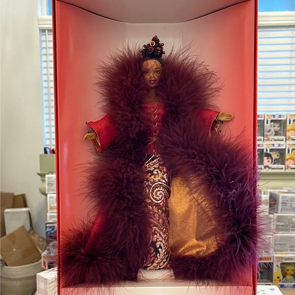 Mattel 1998 Barbie Byron Lars Cinnabar Sensation Runway Ed Doll #19848 - Picture 9 of 9